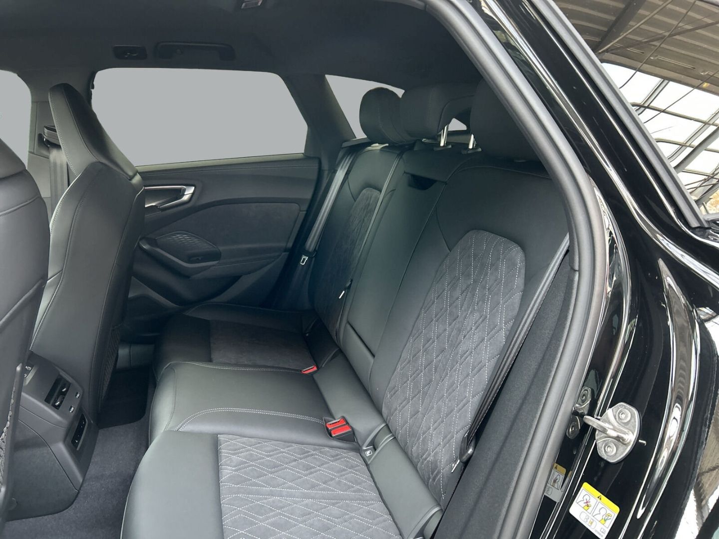 Fahrzeug 13 Fahrzeugabbildung Audi A5 TDI AVANT QUATTRO+LED+AHK+B&O+MEMORY+KAMERA