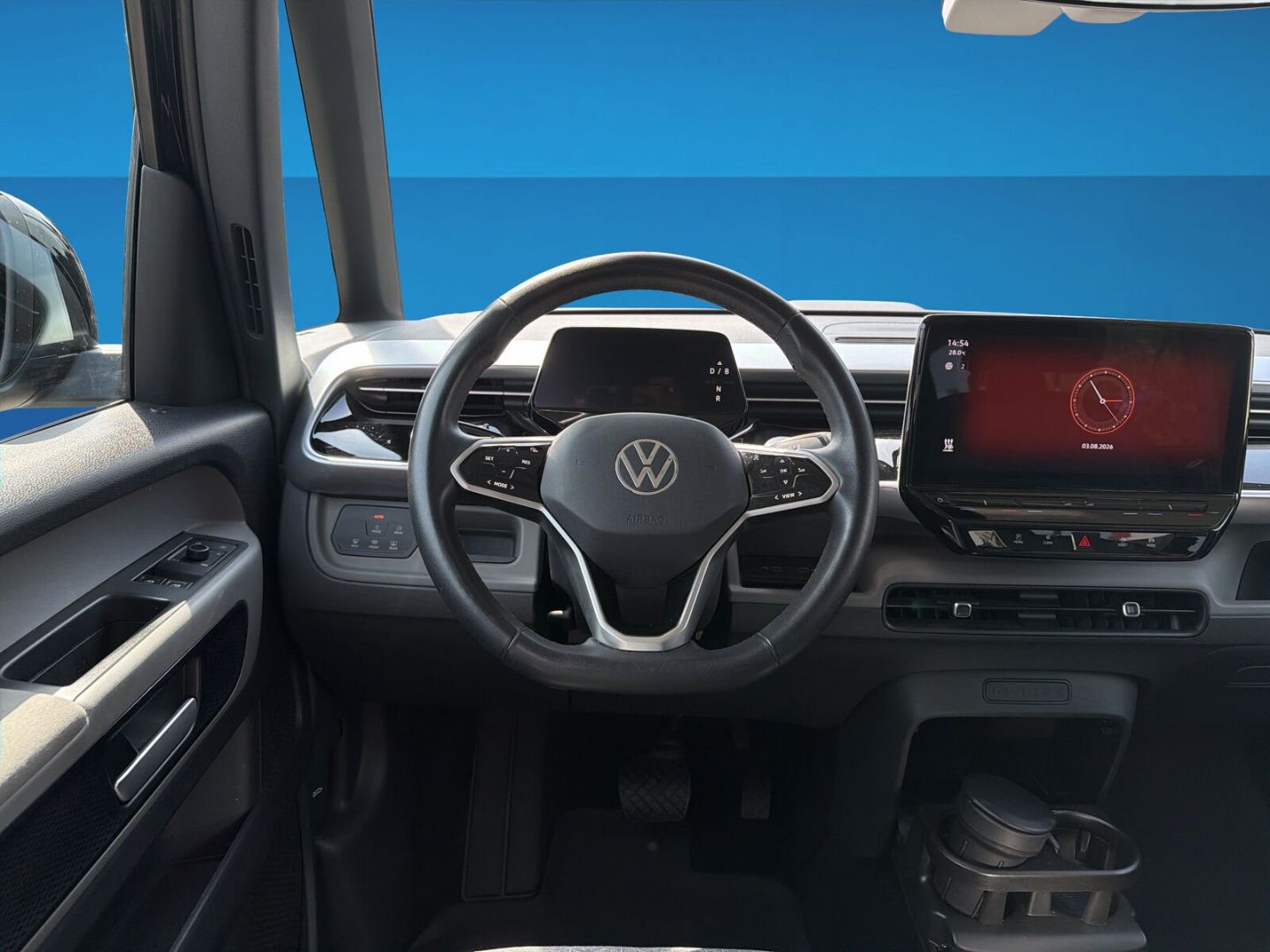 Fahrzeugabbildung Volkswagen ID. Buzz Bus Pro 150 kW Rear View Infotainment-P