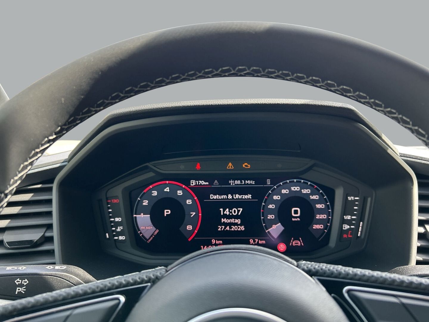 Fahrzeugabbildung Audi A1 SPORTBACK 30 TFSI+S tronic+VIRTUAL+KLIMA - mit KI generiert/bearbeitet