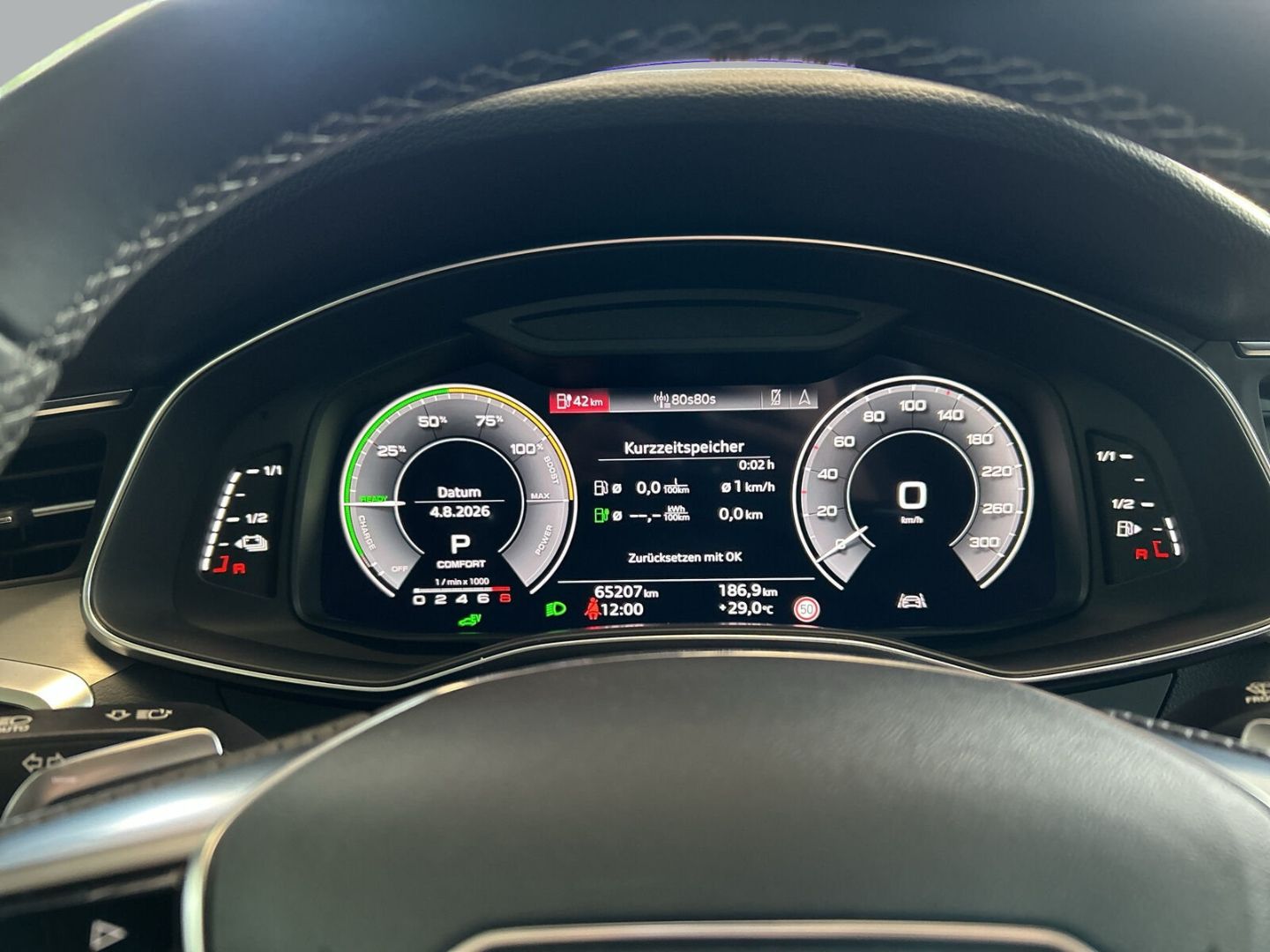 Fahrzeugabbildung Audi A6 sport Avant 55 TFSI e quattro S Line LED Opti - mit KI generiert/bearbeitet