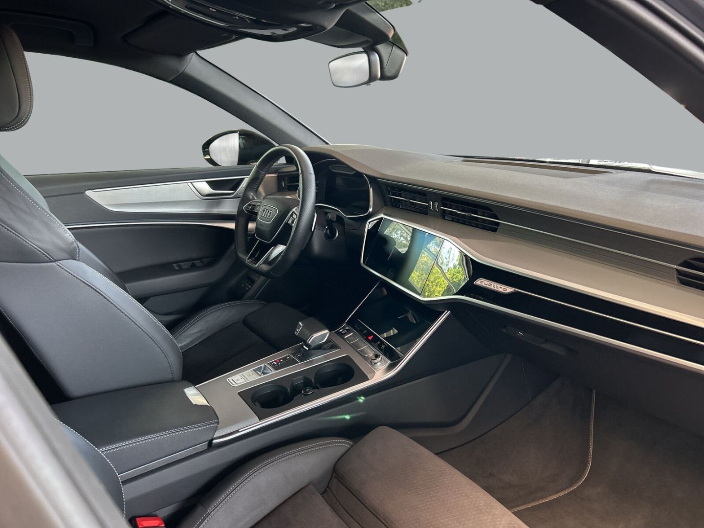 Fahrzeugabbildung Audi A6 sport Avant 55 TFSI e quattro S Line LED Opti - mit KI generiert/bearbeitet