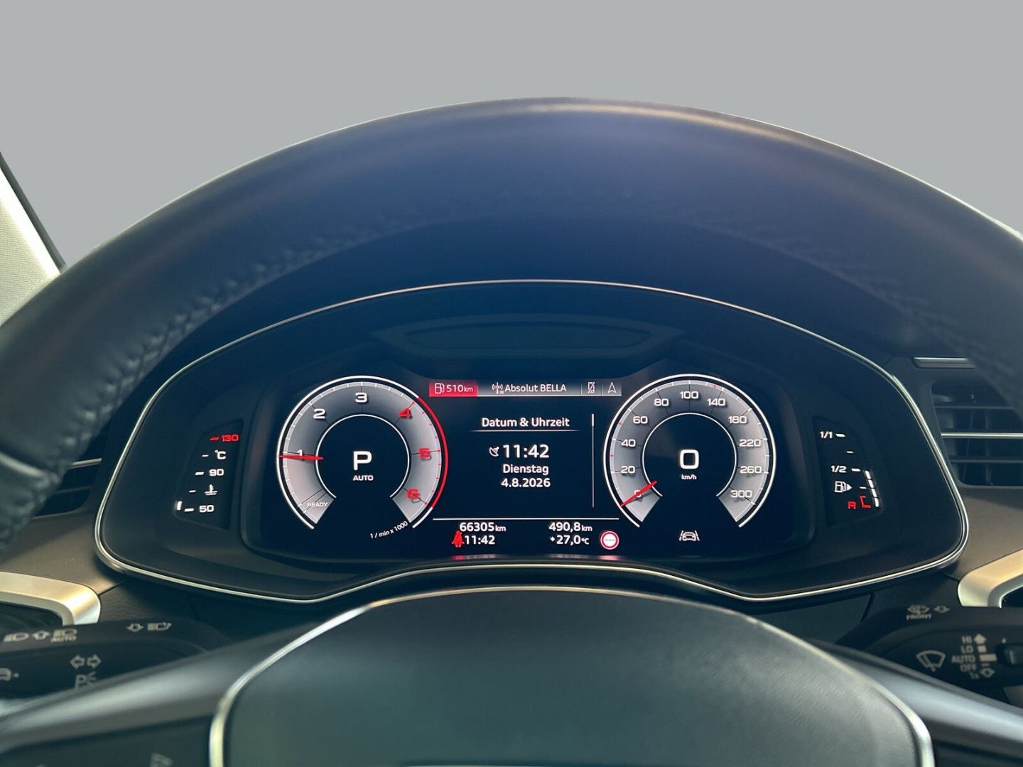 Fahrzeugabbildung Audi A6 basis Avant 45 TDI S tronic LED Navi quattro - mit KI generiert/bearbeitet