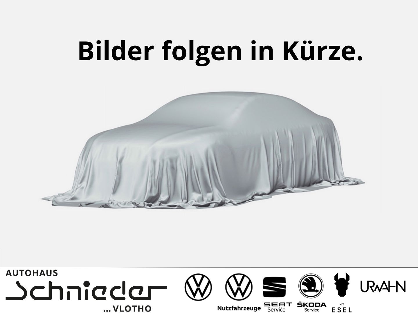 Fahrzeuge 1 Volkswagen Golf VIII 1.5 TSI Kamera SHZ NAVI Style - mit KI generiert/bearbeitet
