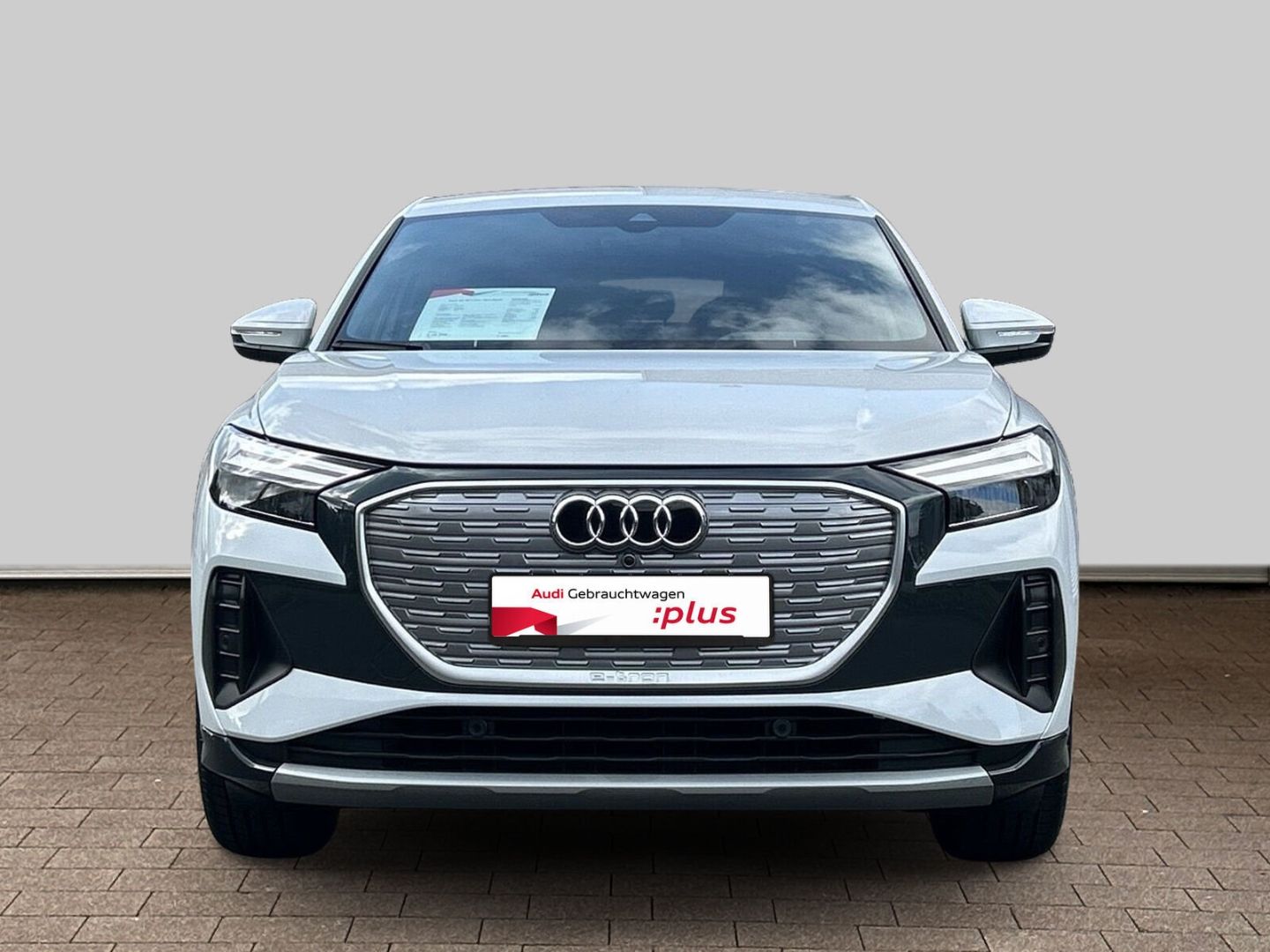 Fahrzeug 5 Fahrzeugabbildung Audi Q4 40 Sportback AHK+NAVI+VIRTUAL+SH+PDC+DAB+CARP - mit KI generiert/bearbeitet