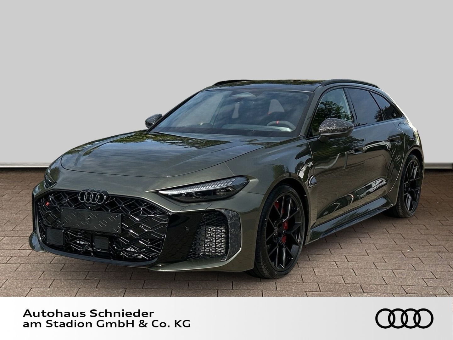 Fahrzeug 1 Fahrzeugabbildung Audi RS5 AVANT 470KW PHEV+LED+TECHPRO+PANOA+AHK+B&O - mit KI generiert/bearbeitet