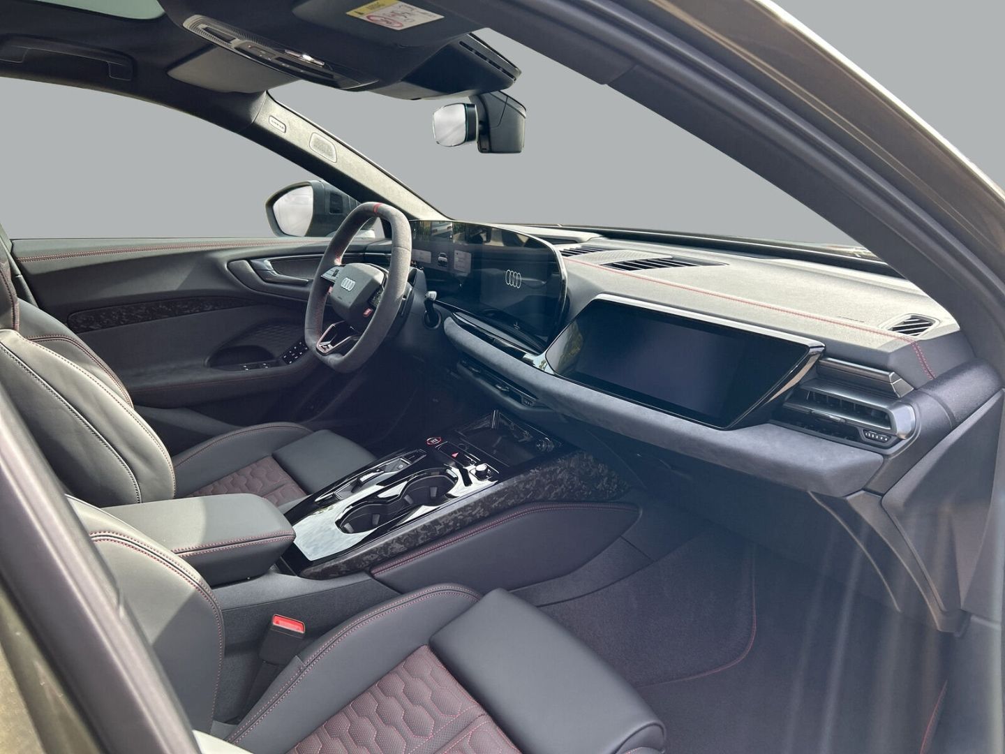 Fahrzeug 18 Fahrzeugabbildung Audi RS5 AVANT 470KW PHEV+LED+TECHPRO+PANOA+AHK+B&O - mit KI generiert/bearbeitet