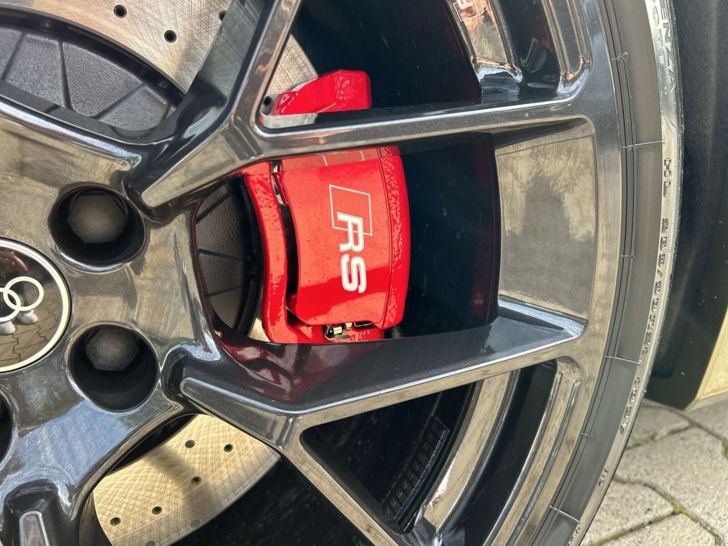 Fahrzeug 23 Fahrzeugabbildung Audi RS5 AVANT 470KW PHEV+LED+TECHPRO+PANOA+AHK+B&O - mit KI generiert/bearbeitet