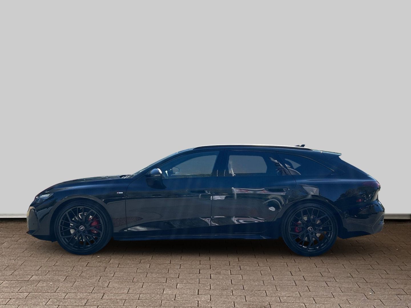 Fahrzeugabbildung Audi A6 3.0 AVANT TDI 220 kW+HUD+AHK+KAMERA+B&O+TECH - mit KI generiert/bearbeitet